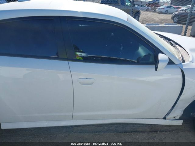 2C3CDXHG5JH312053 Dodge Charger Sxt Plus Rwd
