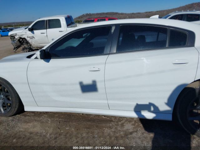 2C3CDXHG5JH312053 Dodge Charger Sxt Plus Rwd