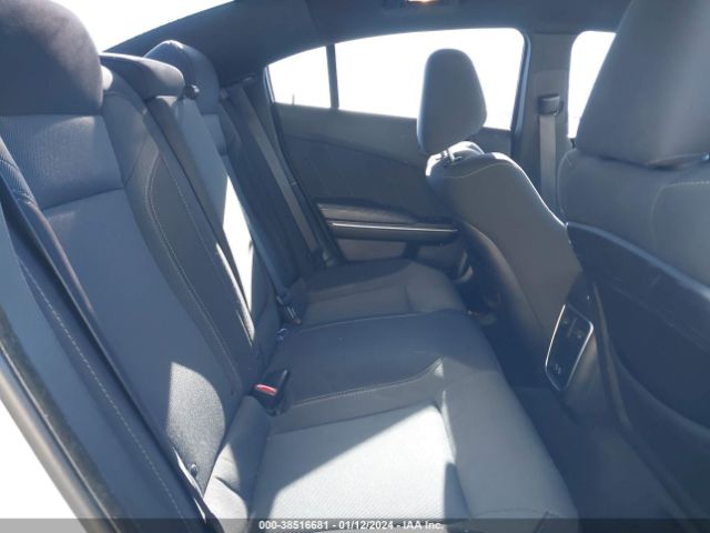2C3CDXHG5JH312053 Dodge Charger Sxt Plus Rwd