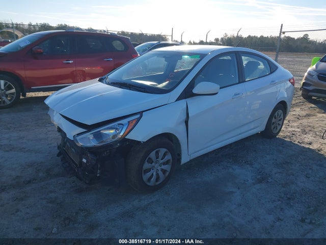Hyundai ACCENT SE 2016 KMHCT4AE2GU153970 Image 2