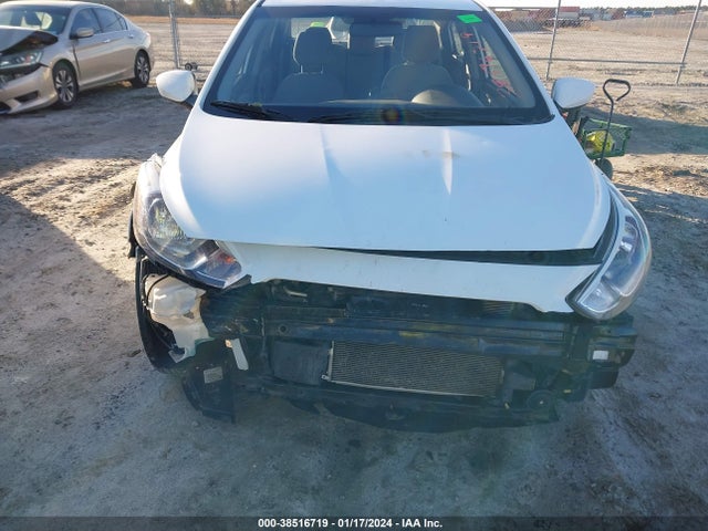 Hyundai ACCENT SE 2016 KMHCT4AE2GU153970 Image 6