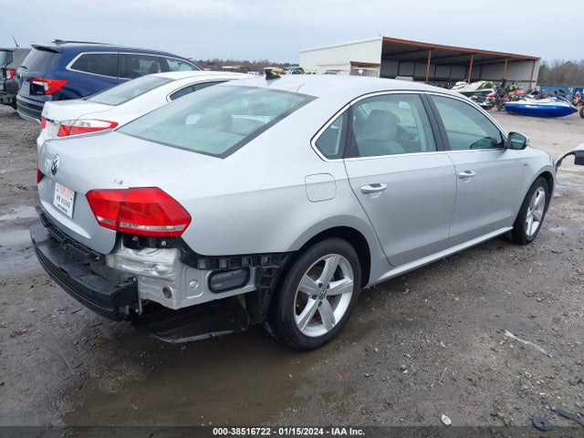1VWAT7A38FC096395 Volkswagen Passat 1.8t Limited Edition