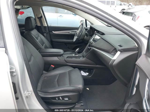 1GYKNERS5KZ212011 Cadillac Xt5 Premium Luxury