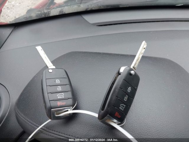 KNDJX3A50E7706279 KIA Soul !
