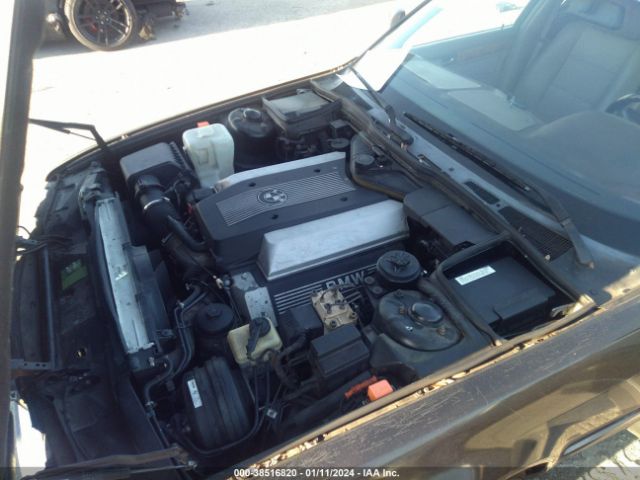 1993 BMW 740 WBAGD8323PDE86188 Photo 9