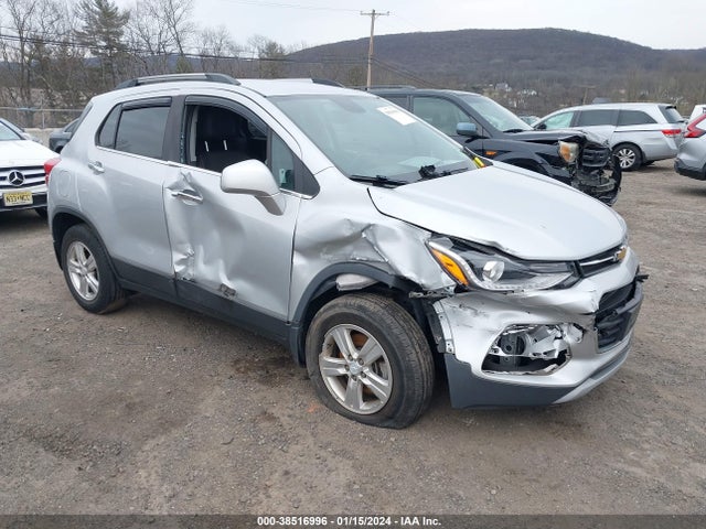 2018 3GNCJPSB6JL418995 main image