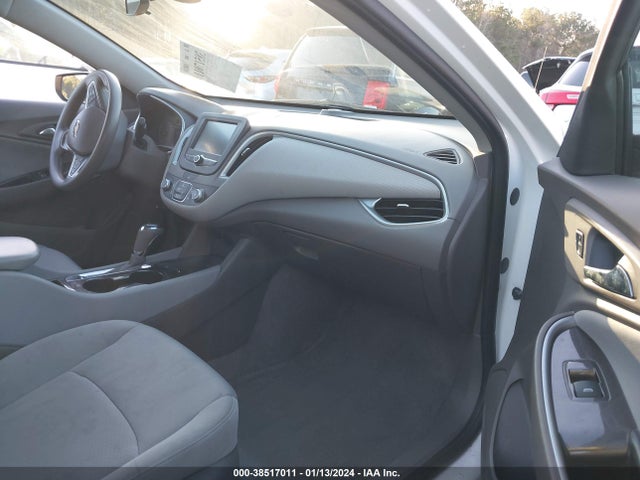 Chevrolet Malibu 1fl 2016 1G1ZC5ST5GF266861 Image 5