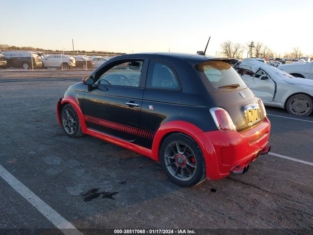 2013 FIAT 500 3C3CFFFH4DT515964 Photo 2