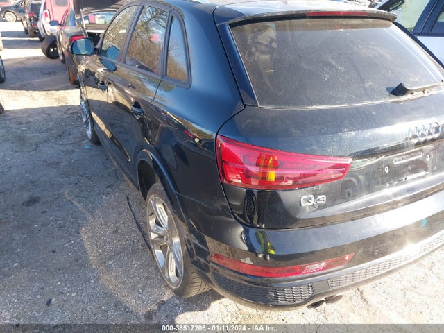 WA1ECCFS1JR033748 Audi Q3 2.0t Premium/2.0t Sport Premium