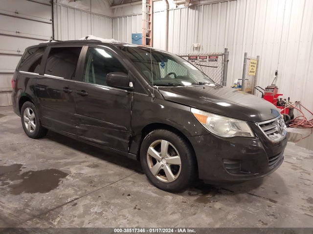 2011 VOLKSWAGEN ROUTAN SE VIN: 2V4RW3DG2BR642569