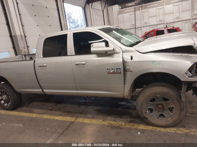 RAM 2500 Tradesman  4x4 8' Box 2018 3C6UR5HL9JG420542 Image 13