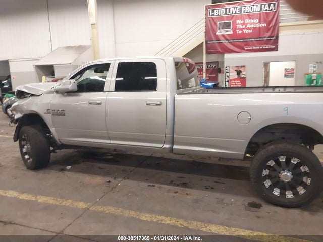 RAM 2500 Tradesman  4x4 8' Box 2018 3C6UR5HL9JG420542 Image 14