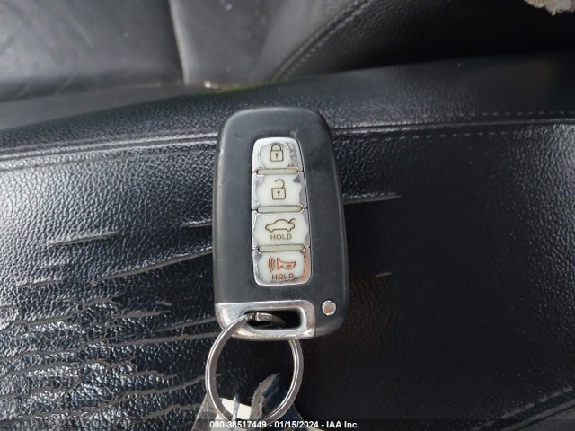 2011 HYUNDAI SONATA LIMITED 2.0T VIN: 5NPEC4AB0BH304486
