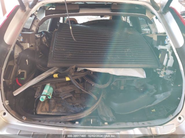 LYV102RK4JB117623 Volvo Xc60 T5 Momentum