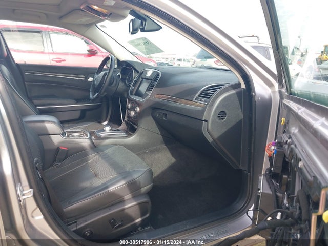 2C3CCAEGXFH848993 Chrysler 300C