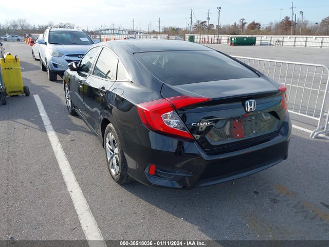 Honda Civic Lx 2018 2HGFC2F54JH509412 Image 3