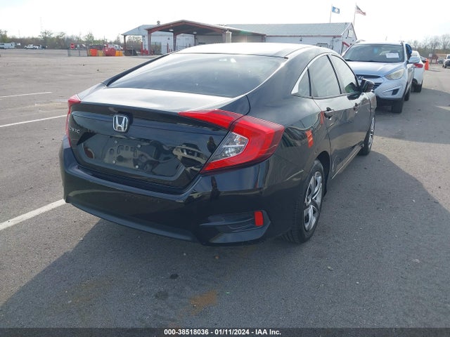 Honda Civic Lx 2018 2HGFC2F54JH509412 Image 4