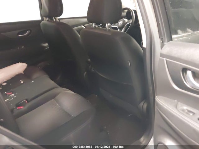 Nissan ROGUE SV 2017 JN8AT2MT9HW151539 Image 8