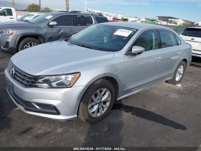 1VWAT7A34GC055537 Volkswagen Passat 1.8t S