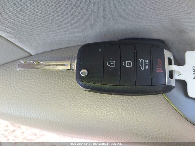 KIA Optima Lx 2015 KNAGM4A77F5640818 Image 11