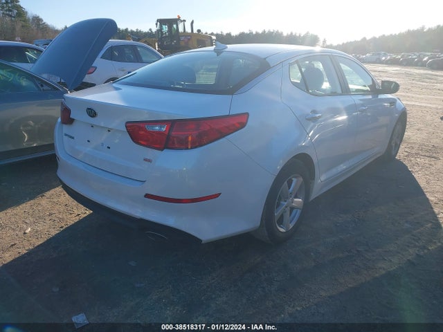 KIA Optima Lx 2015 KNAGM4A77F5640818 Image 4