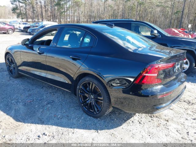 7JRL12TT9PG244728 Volvo S60 B5 Plus Black Edition