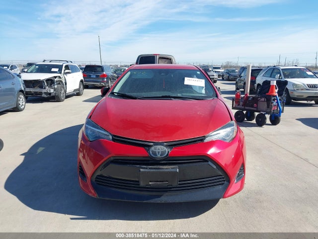Toyota COROLLA LE 2018 5YFBURHE7JP830872 Image 12