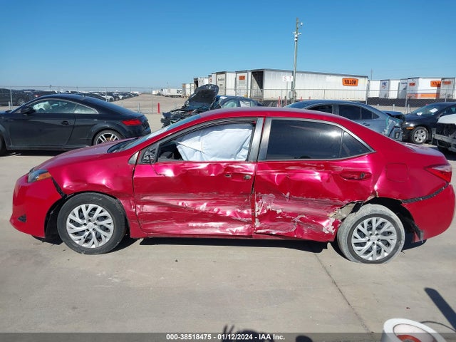 Toyota COROLLA LE 2018 5YFBURHE7JP830872 Image 14