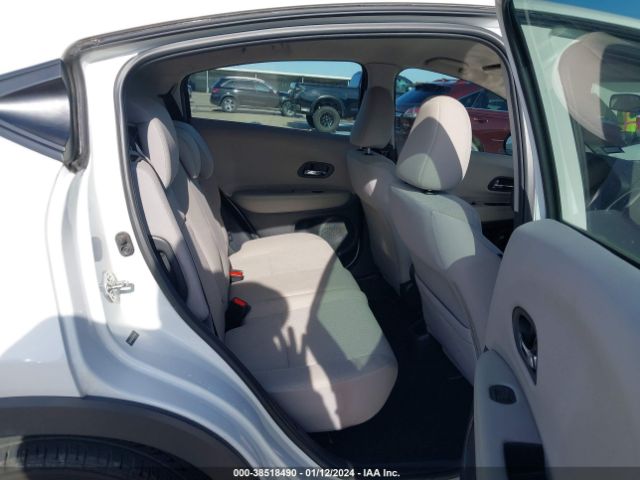 3CZRU5H35JM718014 Honda HR-V LX