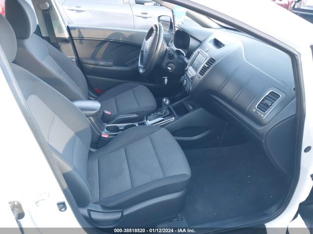 KIA FORTE LX 2018 3KPFL4A75JE182291 Image 5