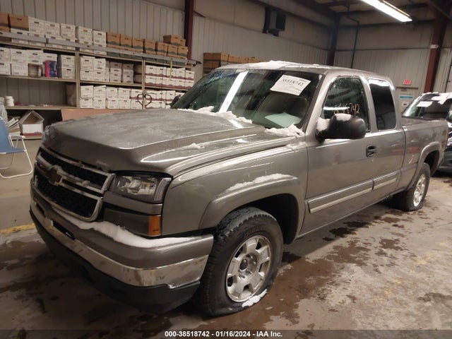 2007 CHEVROLET SILVERADO 1500 CLASSIC LT2 VIN: 2GCEK19Z671102070