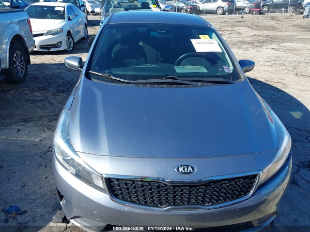 2017 KIA FORTE S VIN: 3KPFL4A71HE060649