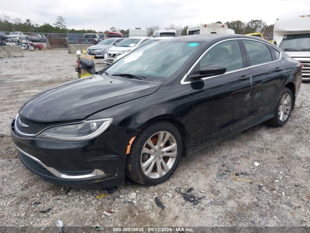 Chrysler 200 Limited 2015 1C3CCCAB9FN693236 Image 2