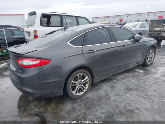 3FA6P0SU2GR194441 Ford Fusion Energi Titanium