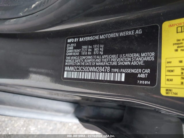 2013 MINI COUNTRYMAN WMWZC3C50DWM28478 Photo 8