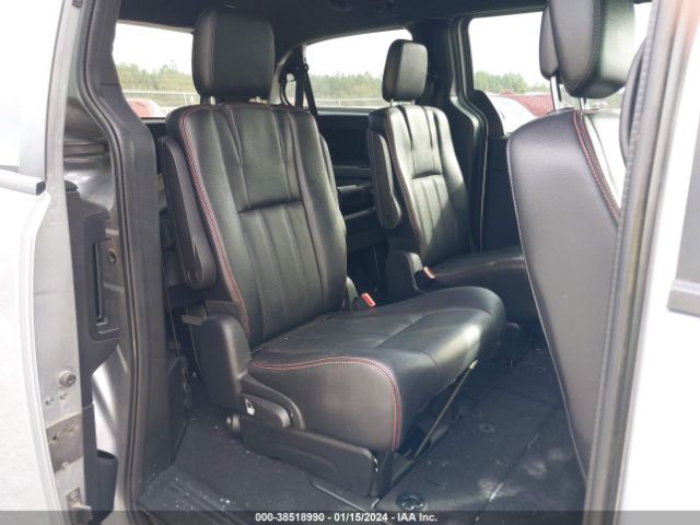 2C4RDGEG9KR647421 Dodge Grand Caravan Gt