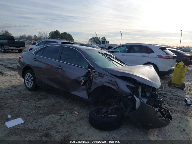 Toyota CAMRY LE 2015 4T4BF1FK6FR450891 Image 1