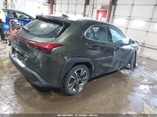 JTHX3JBHXM2044918 Lexus UX 200