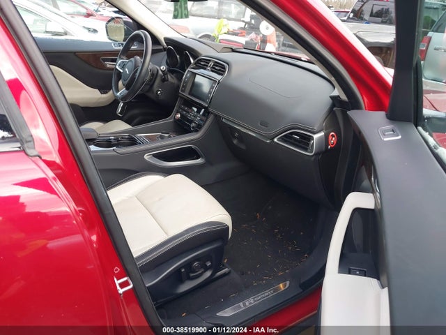 2017 JAGUAR F-PACE SADCL2BV2HA053429 Photo 4