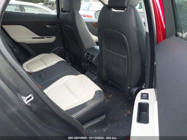 2017 JAGUAR F-PACE SADCL2BV2HA053429 Photo 7