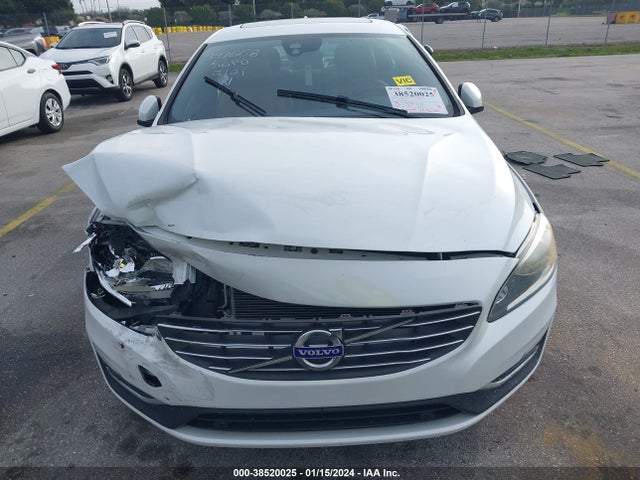 Volvo S60 T5 Drive-e Premier 2016 YV126MFK1G2397668 Image 13