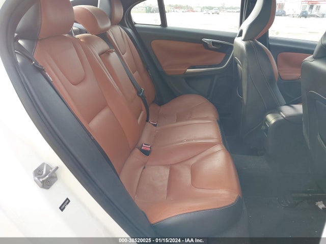 Volvo S60 T5 Drive-e Premier 2016 YV126MFK1G2397668 Image 8