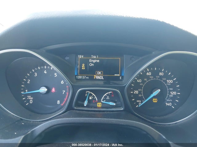 2016 FORD FOCUS SE VIN: 1FADP3F26GL314631