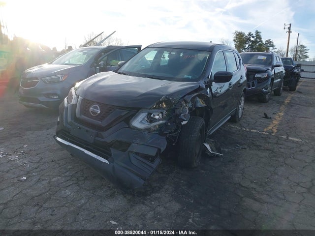 Nissan ROGUE S 2018 5N1AT2MT7JC765827 Image 2