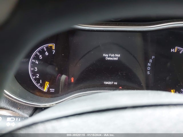 Jeep Grand Cherokee Laredo 2015 1C4RJEAG4FC668677 Image 7