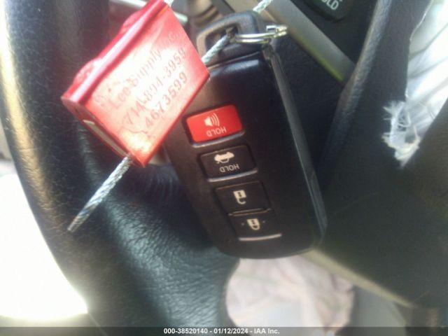 4T4BF1FK2ER401105 Toyota CAMRY XLE