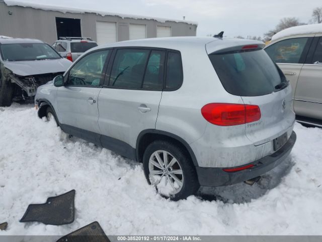 WVGBV3AX0EW056463 Volkswagen TIGUAN SE