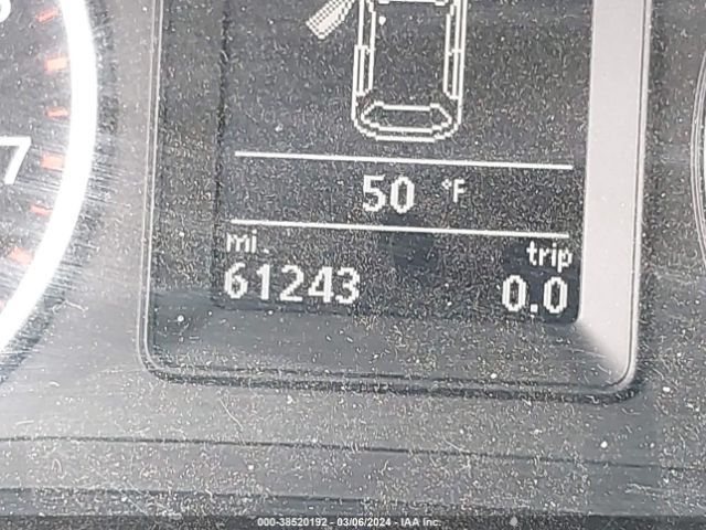 WVGBV3AX0EW056463 Volkswagen TIGUAN SE