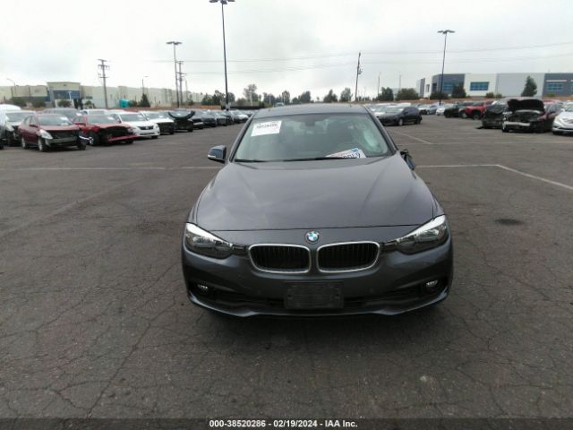 WBA8A9C5XGK618515 BMW 320i