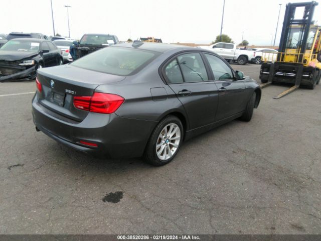 WBA8A9C5XGK618515 BMW 320i